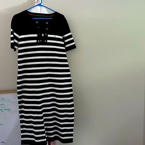 Tommy Hilfiger dress. Summer cotton stretchy